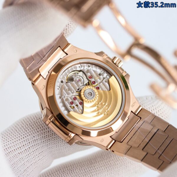 i1735738781689_3670_0_8-1.jpg Patek Philippe Nautilus 5711 Blue