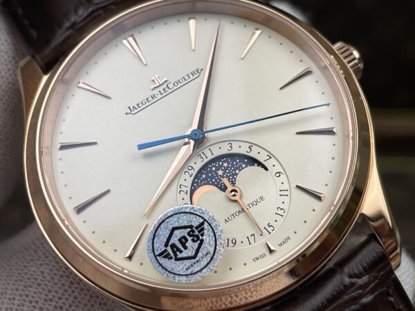 Jaeger-LeCoultre Master Control (COMPLICATIONS)
