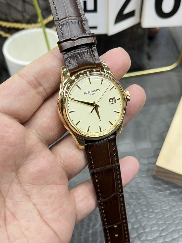 Patek Philippe Calatrava 5227