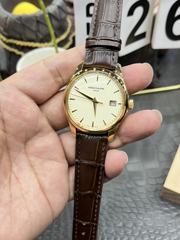 Patek Philippe Calatrava 5227
