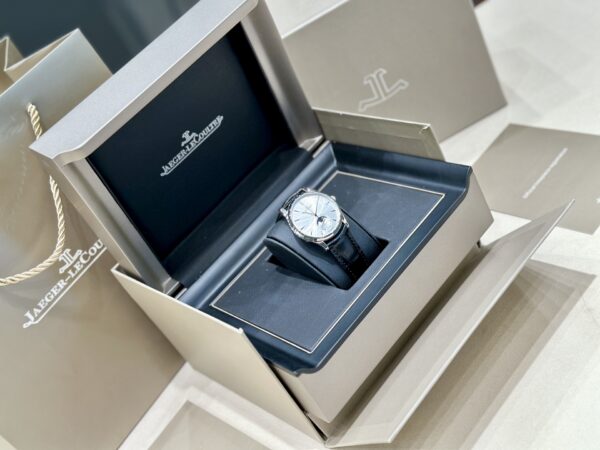 Jaeger-LeCoultre Master Control (COMPLICATIONS)
