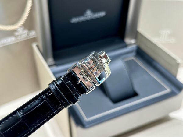 Jaeger-LeCoultre Master Control (COMPLICATIONS)