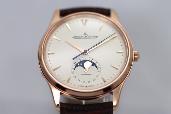 Jaeger-LeCoultre Master Control (COMPLICATIONS) Blue