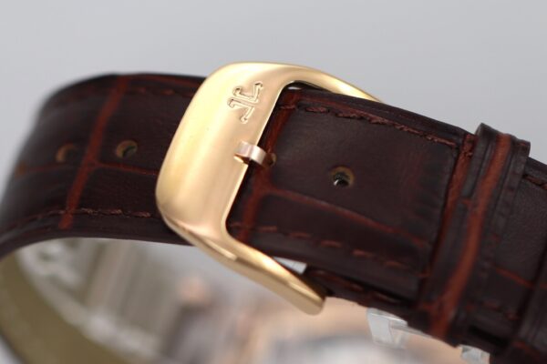 Jaeger-LeCoultre Master Control (COMPLICATIONS) Blue