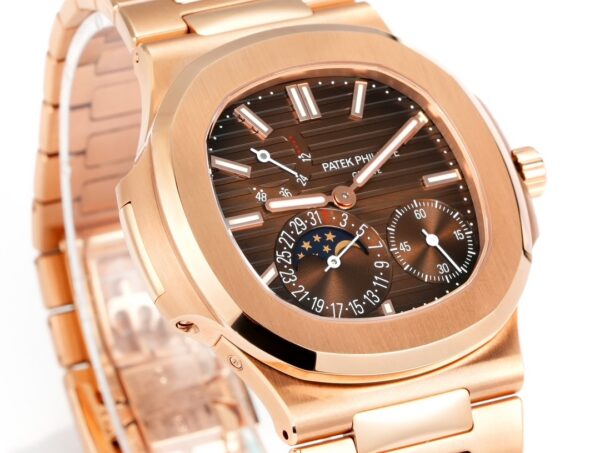 Patek Philippe Nautilus 5712A
