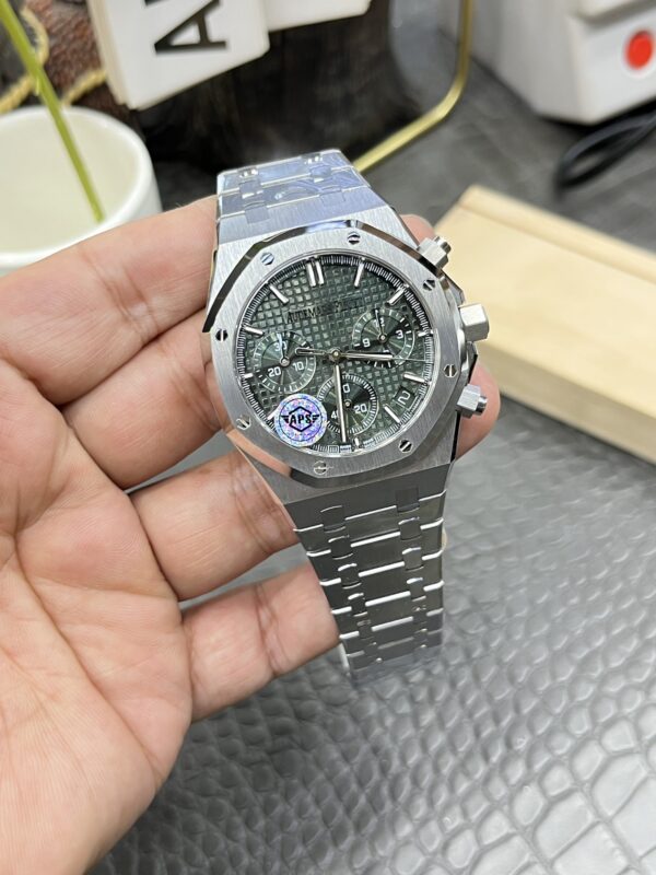 Audemars Piguet Watch 26240 White