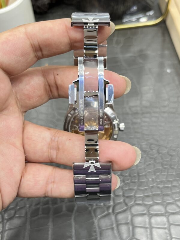 Vacheron Constantin Overseas 5100