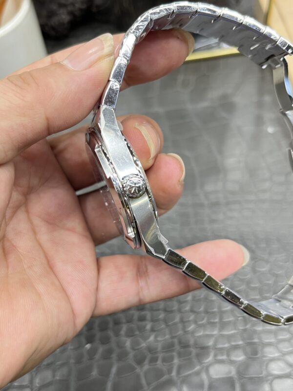 Vacheron Constantin Overseas 5100