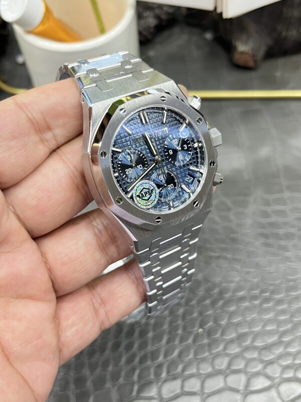 Audemars Piguet Watch 26240 Blue