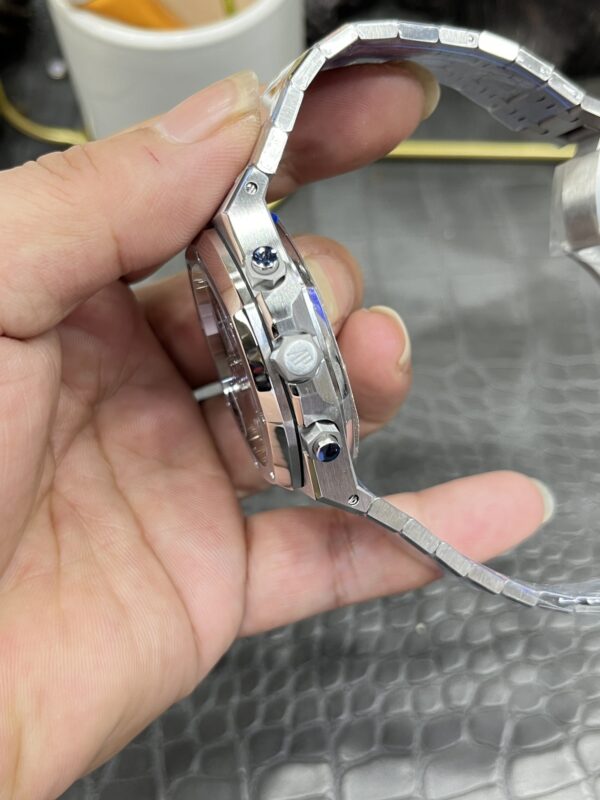 Audemars Piguet Watch 26240 Blue