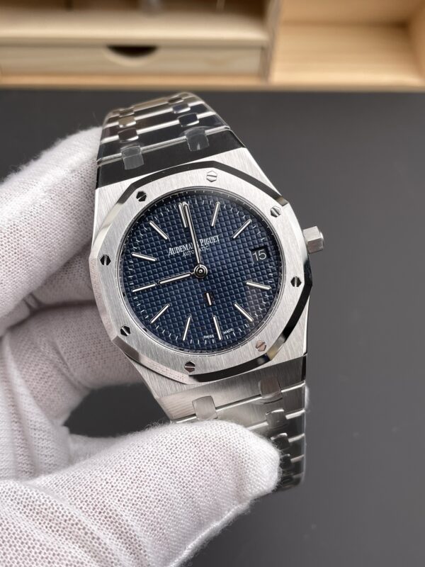Audemars Piguet Royal Oak 16202 Blue