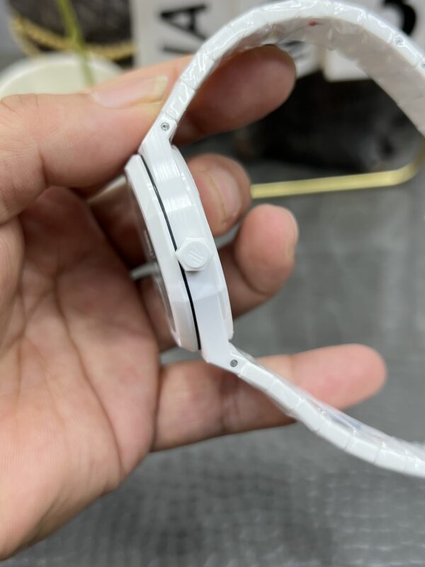 Audemars Piguet Royal Oak 15500 White