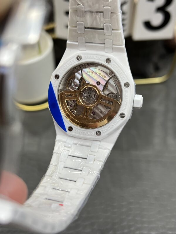 Audemars Piguet Royal Oak 15500 White
