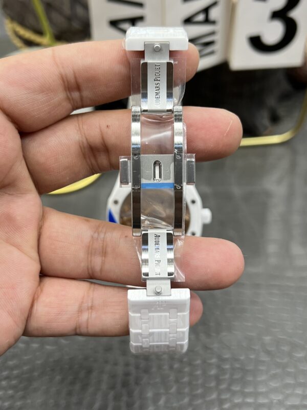 Audemars Piguet Royal Oak 15500 White