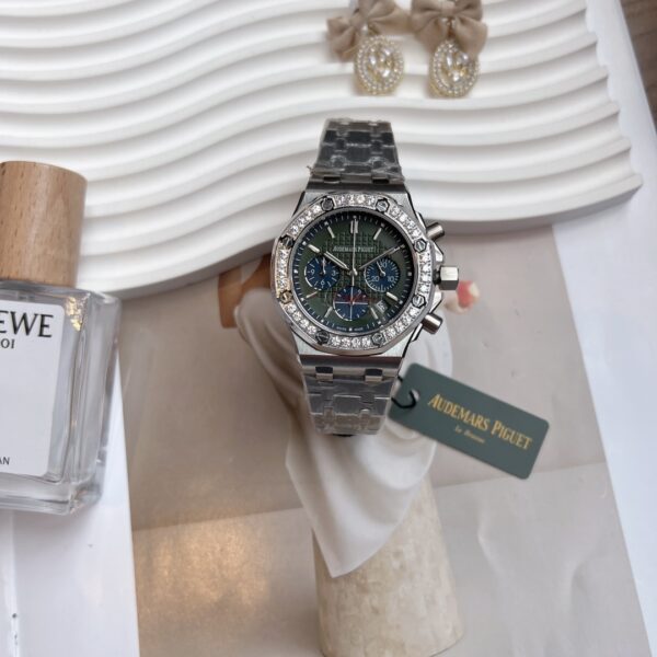 Audemars Piguet Royal Oak (ROYAL OAK)