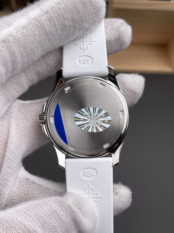 Patek Philippe Aquanaut 5067 White