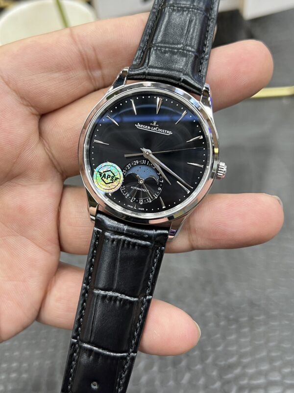 Jaeger-LeCoultre Master Control (COMPLICATIONS)