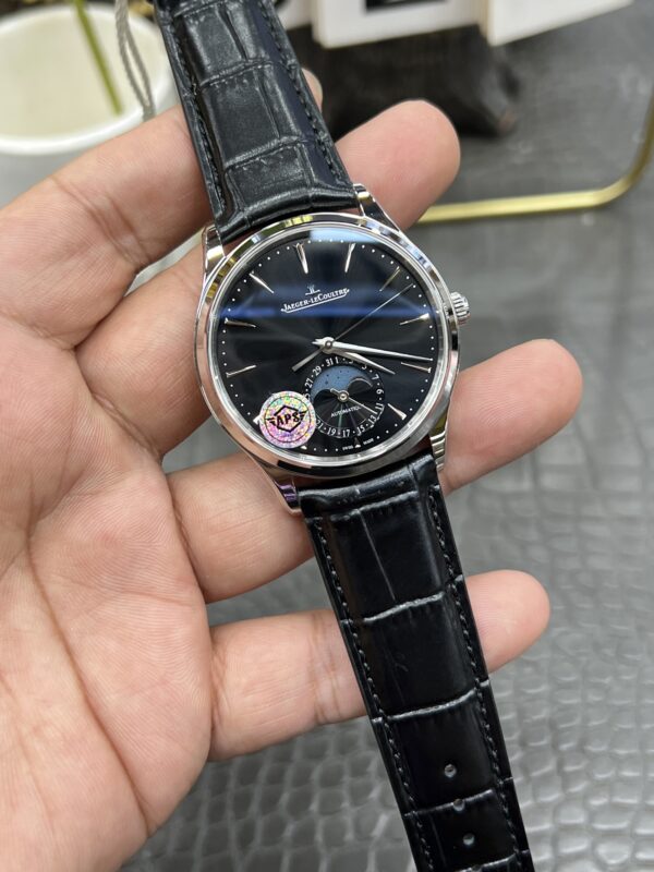 Jaeger-LeCoultre Master Control (COMPLICATIONS)