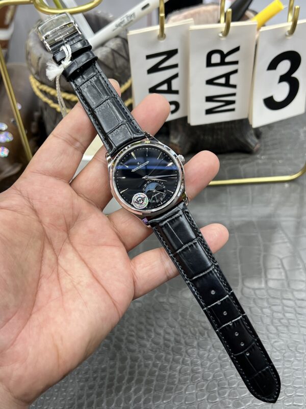 Jaeger-LeCoultre Master Control (COMPLICATIONS)