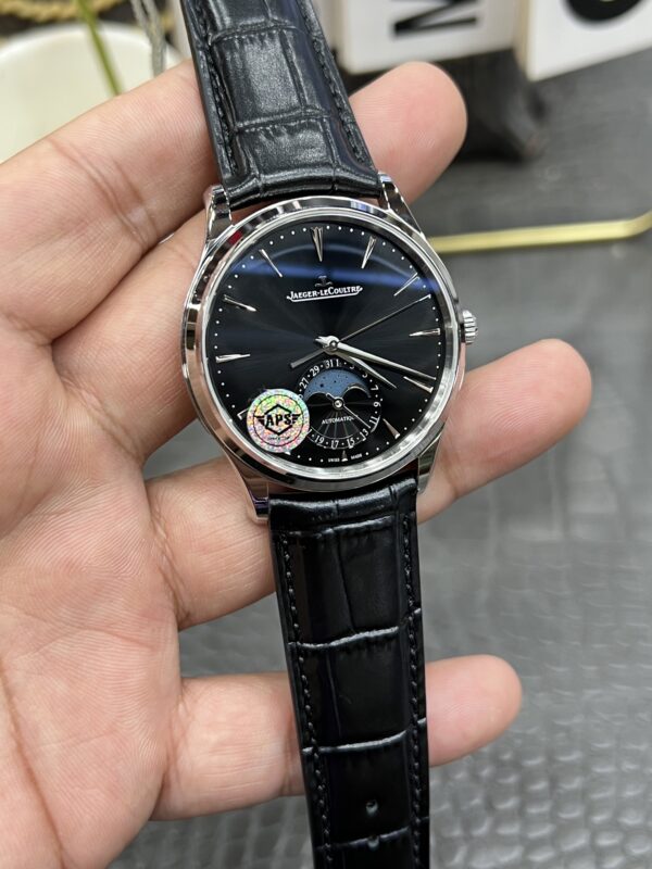 Jaeger-LeCoultre Master Control (COMPLICATIONS)