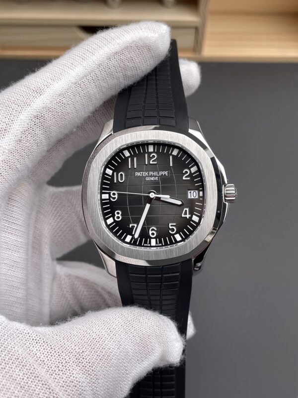 Patek Philippe Aquanaut 5167A Black