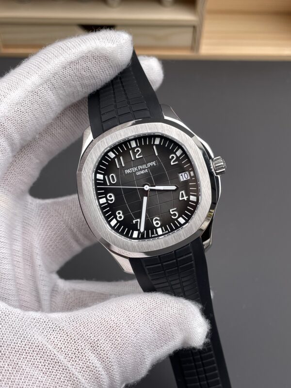 Patek Philippe Aquanaut 5167A Black
