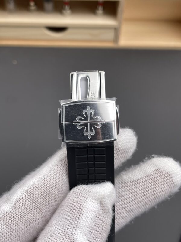 Patek Philippe Aquanaut 5167A Black