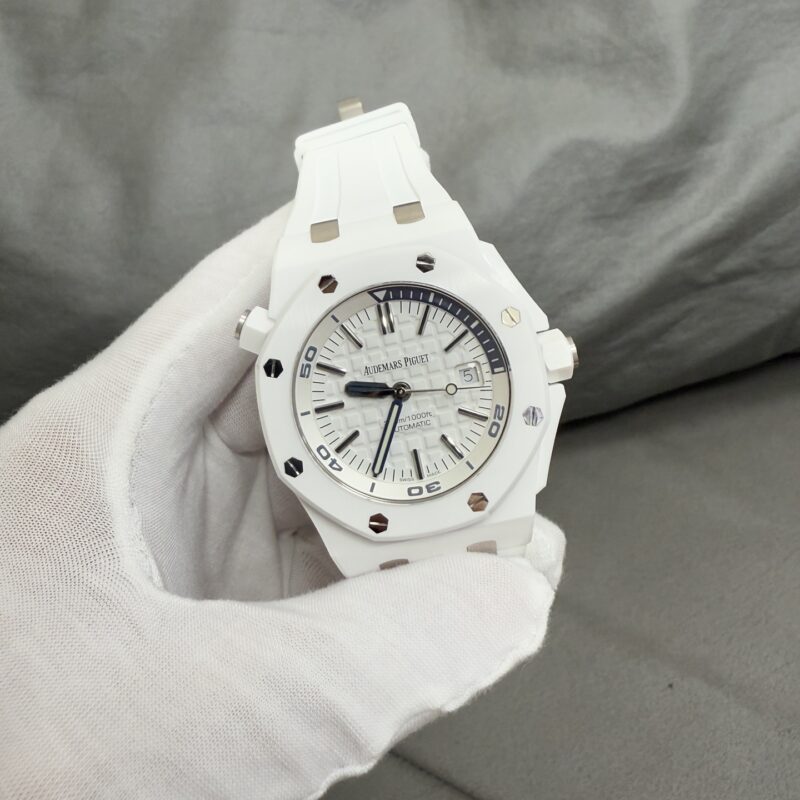 Audemars Piguet Watch 15707 White
