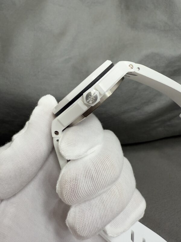 Audemars Piguet Watch 15707 White