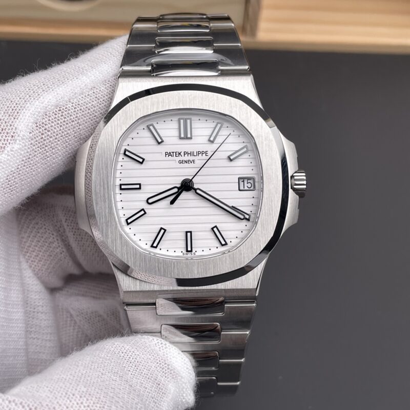 Patek Philippe Nautilus 5711 White
