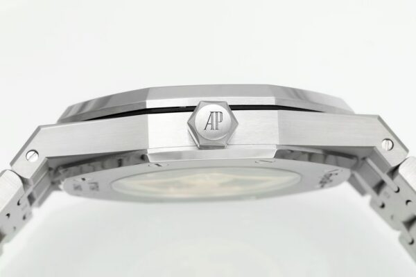Audemars Piguet Royal Oak 15407 Yellow Gold