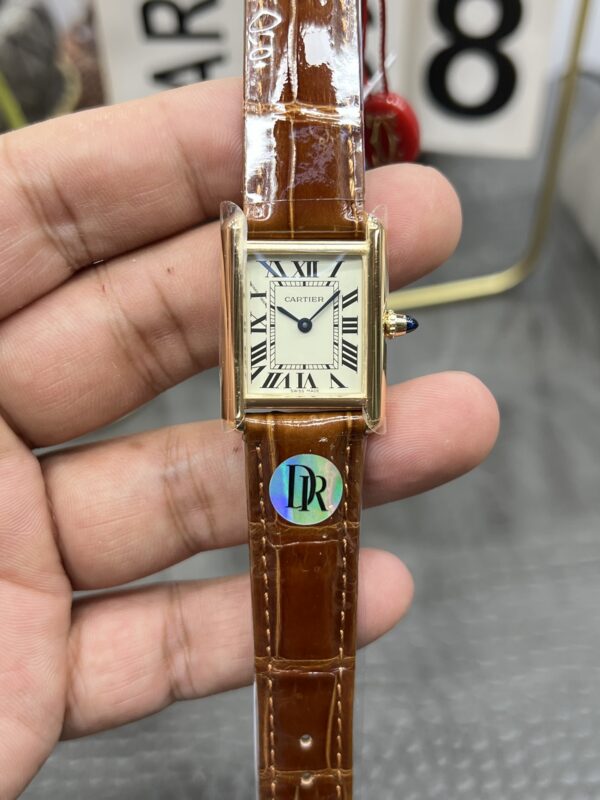 Cartier Tank (TANK) Rose Gold