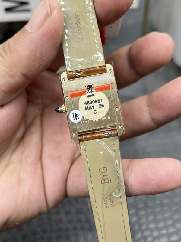 Cartier Tank (TANK) Rose Gold