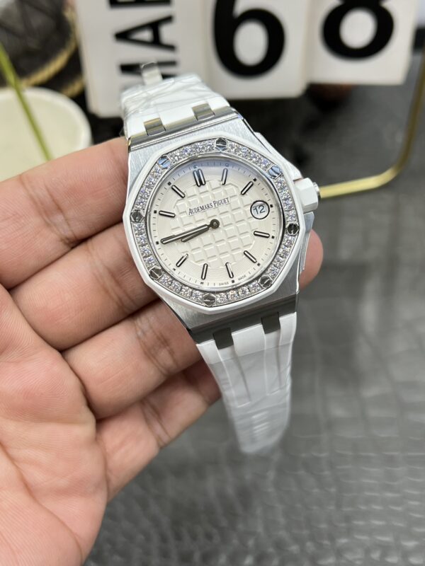 Audemars Piguet Royal Oak Offshore (ROYAL OAK) White
