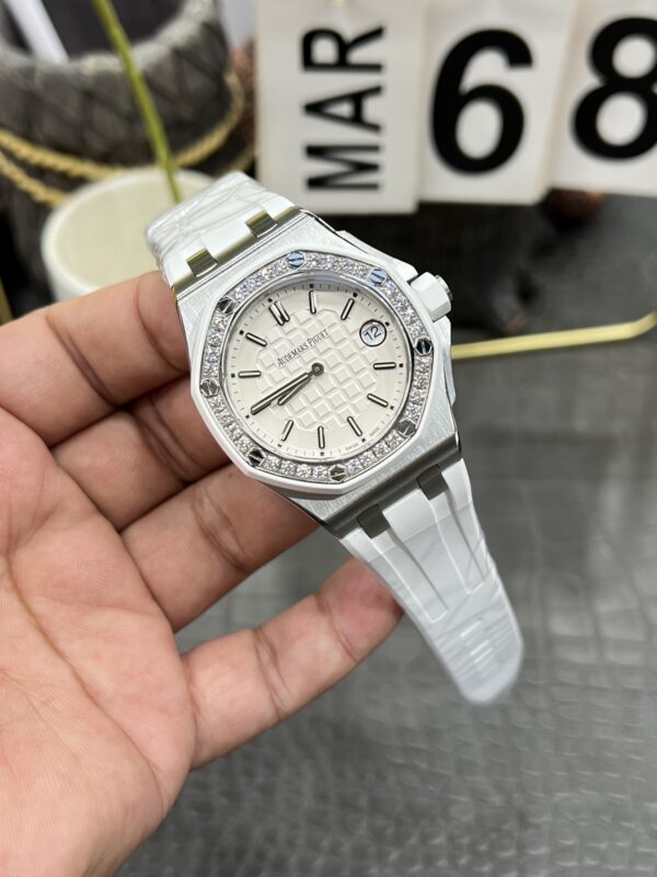 Audemars Piguet Royal Oak Offshore (ROYAL OAK) White