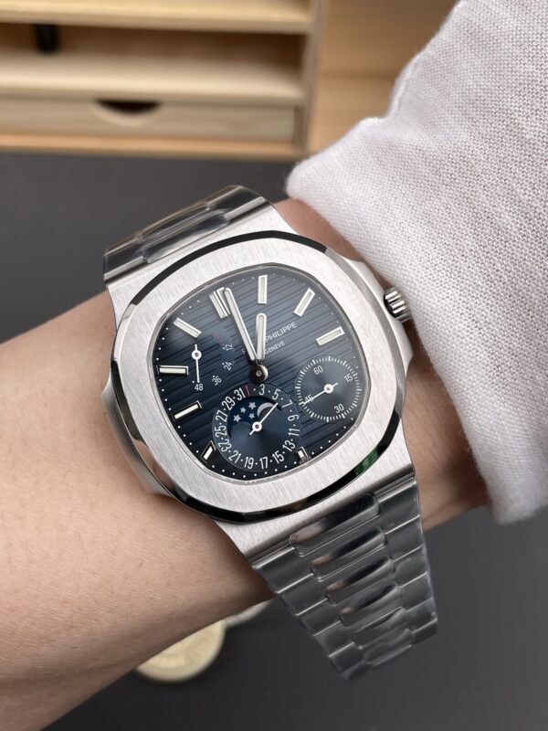 Patek Philippe Nautilus 5712 Blue