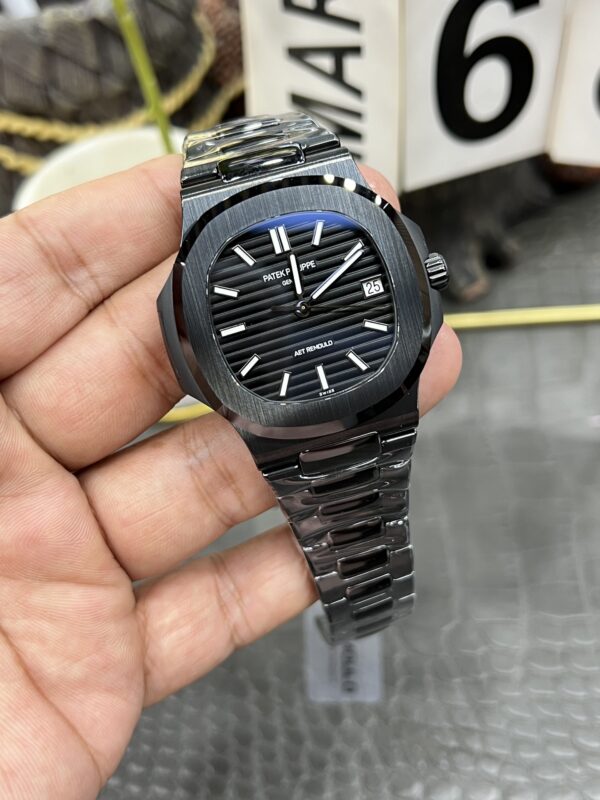 Patek Philippe Nautilus 5711 Black