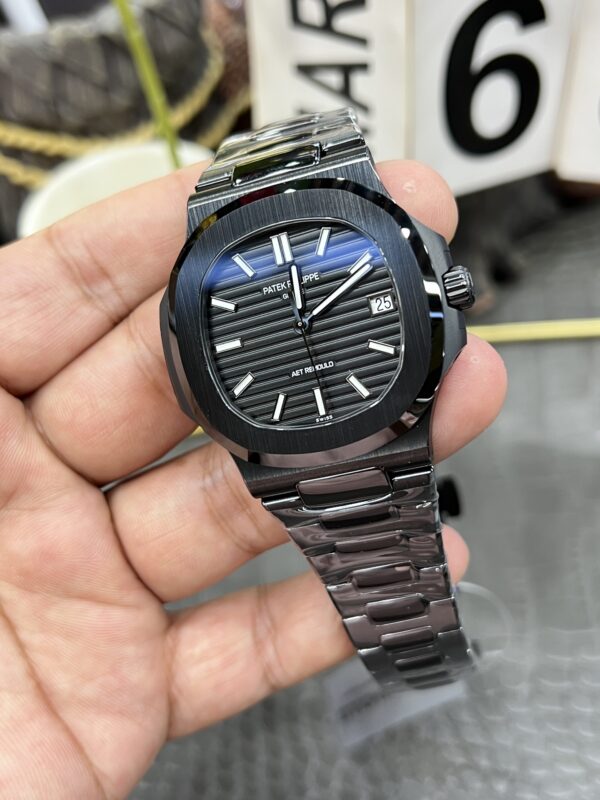 Patek Philippe Nautilus 5711 Black