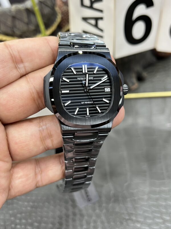 Patek Philippe Nautilus 5711 Black