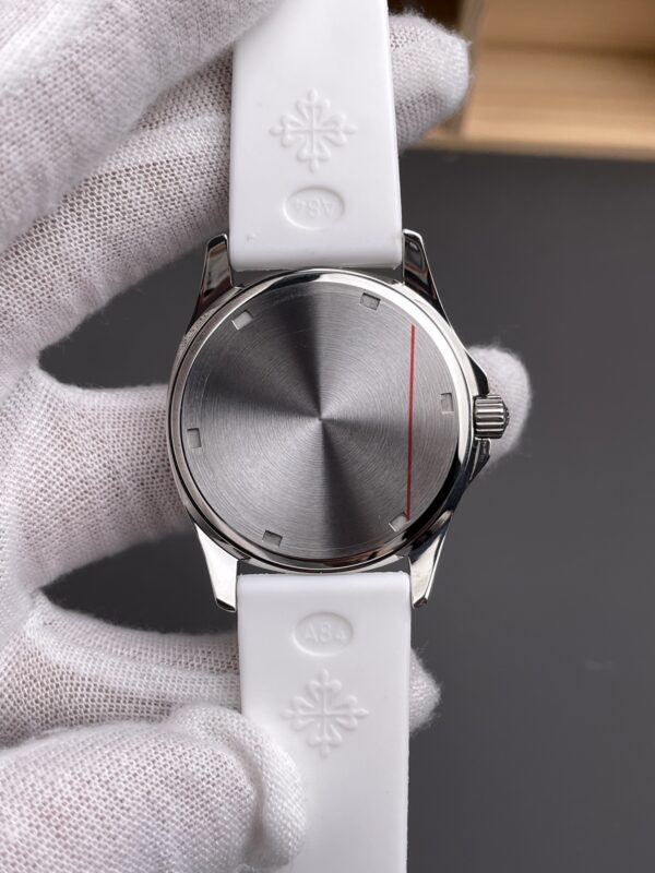 Patek Philippe Aquanaut 5067 White
