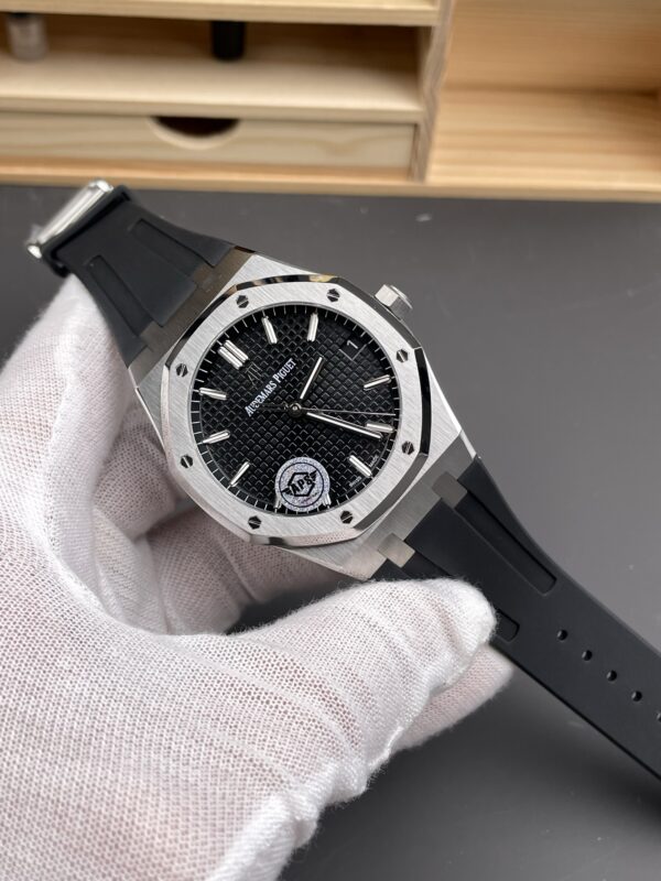 Audemars Piguet Royal Oak 15500 Black