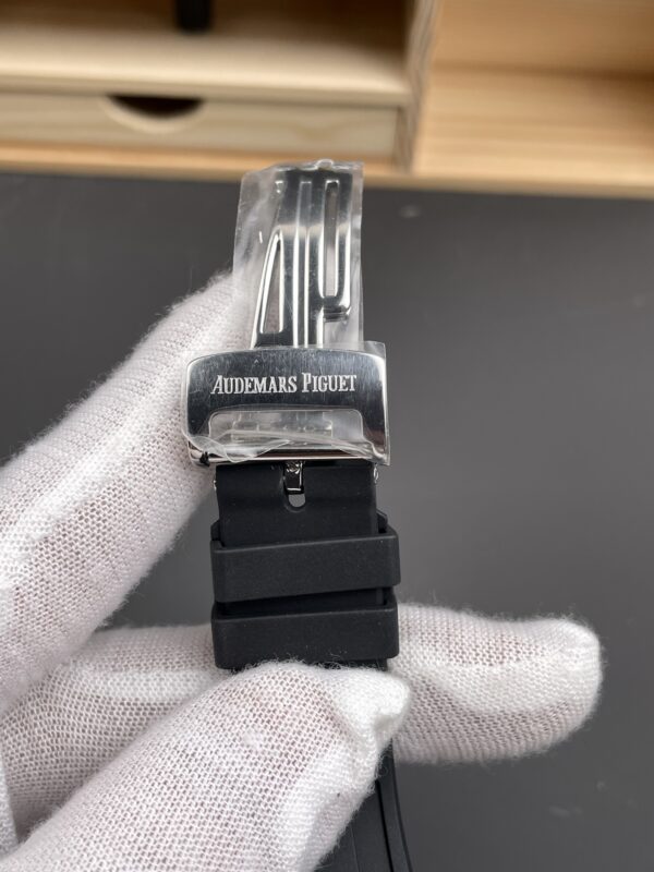 Audemars Piguet Royal Oak 15500 Black