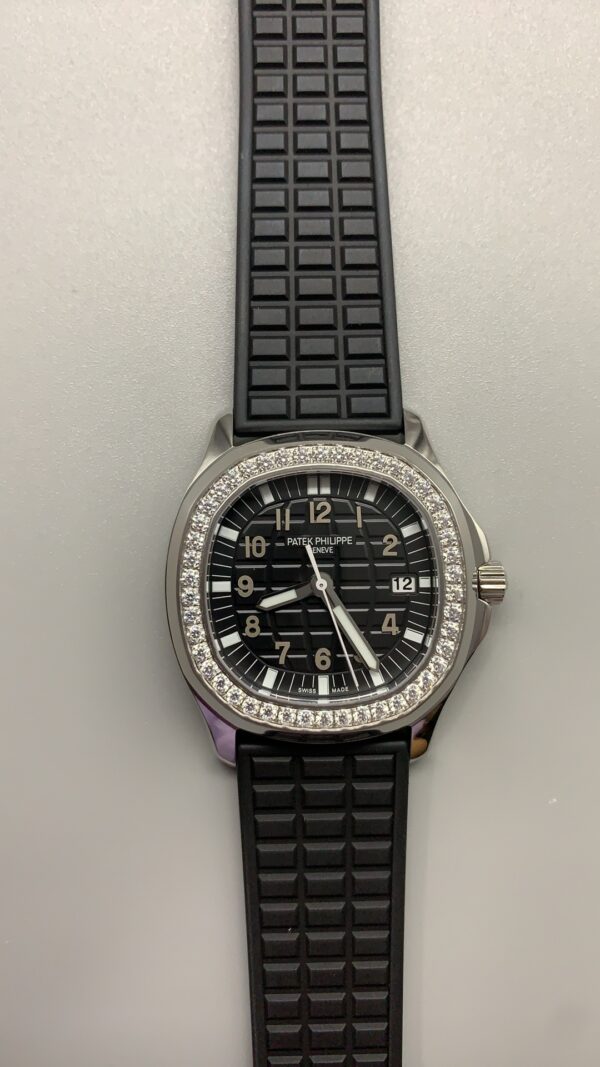 Patek Philippe Aquanaut (AQUANAUT)