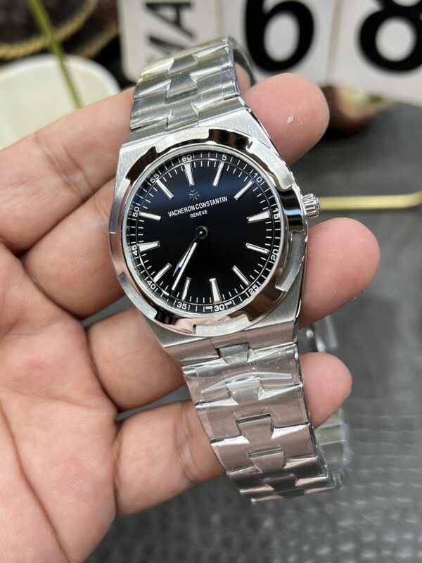 Vacheron Constantin Overseas 1120/1