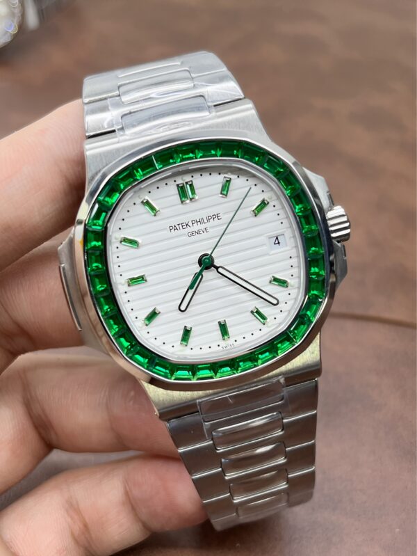 Patek Philippe Nautilus 5711 Blue