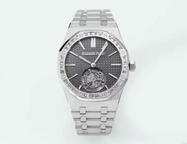 i1751902238_5823_0-1.jpg Patek Philippe Royal Oak (COMPLICATIONS)
