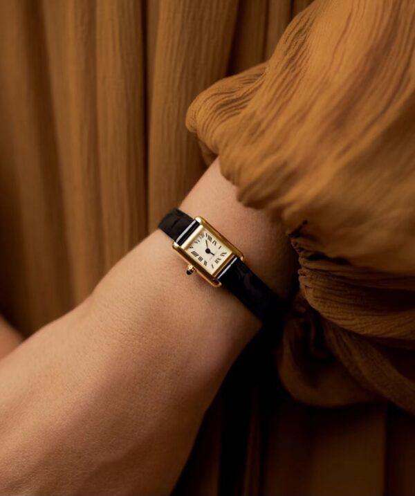 Cartier Tank (TANK)