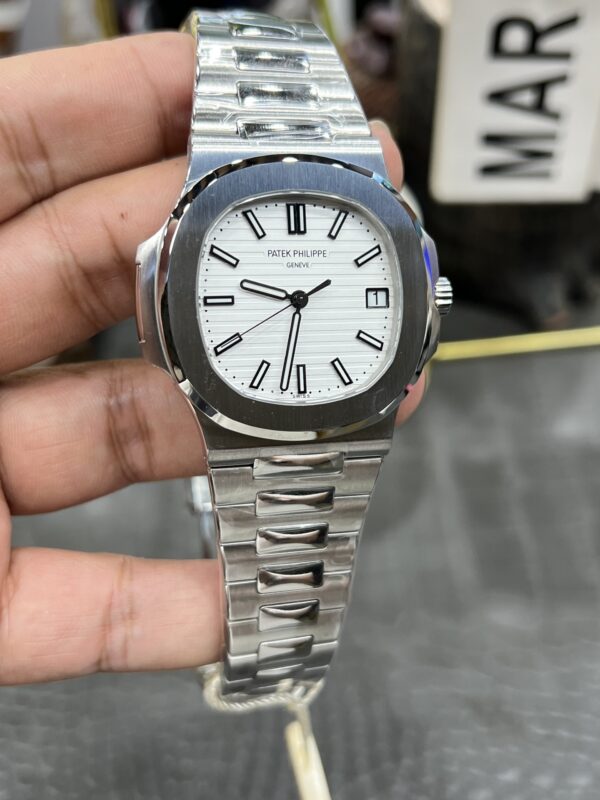 Patek Philippe Nautilus 5711 White