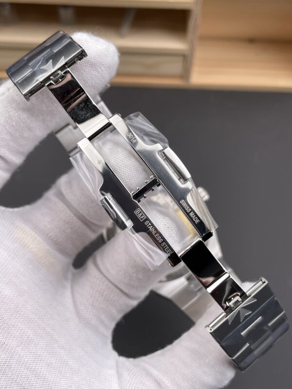 Vacheron Constantin Overseas 4500V Blue