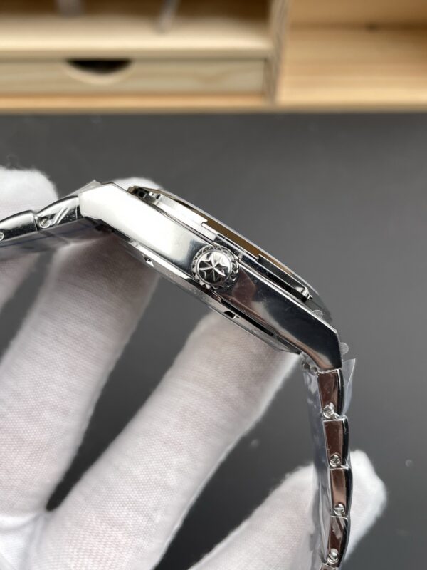 Vacheron Constantin Overseas 4500V Blue